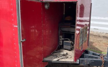 Wells-cargo-1991-red-3