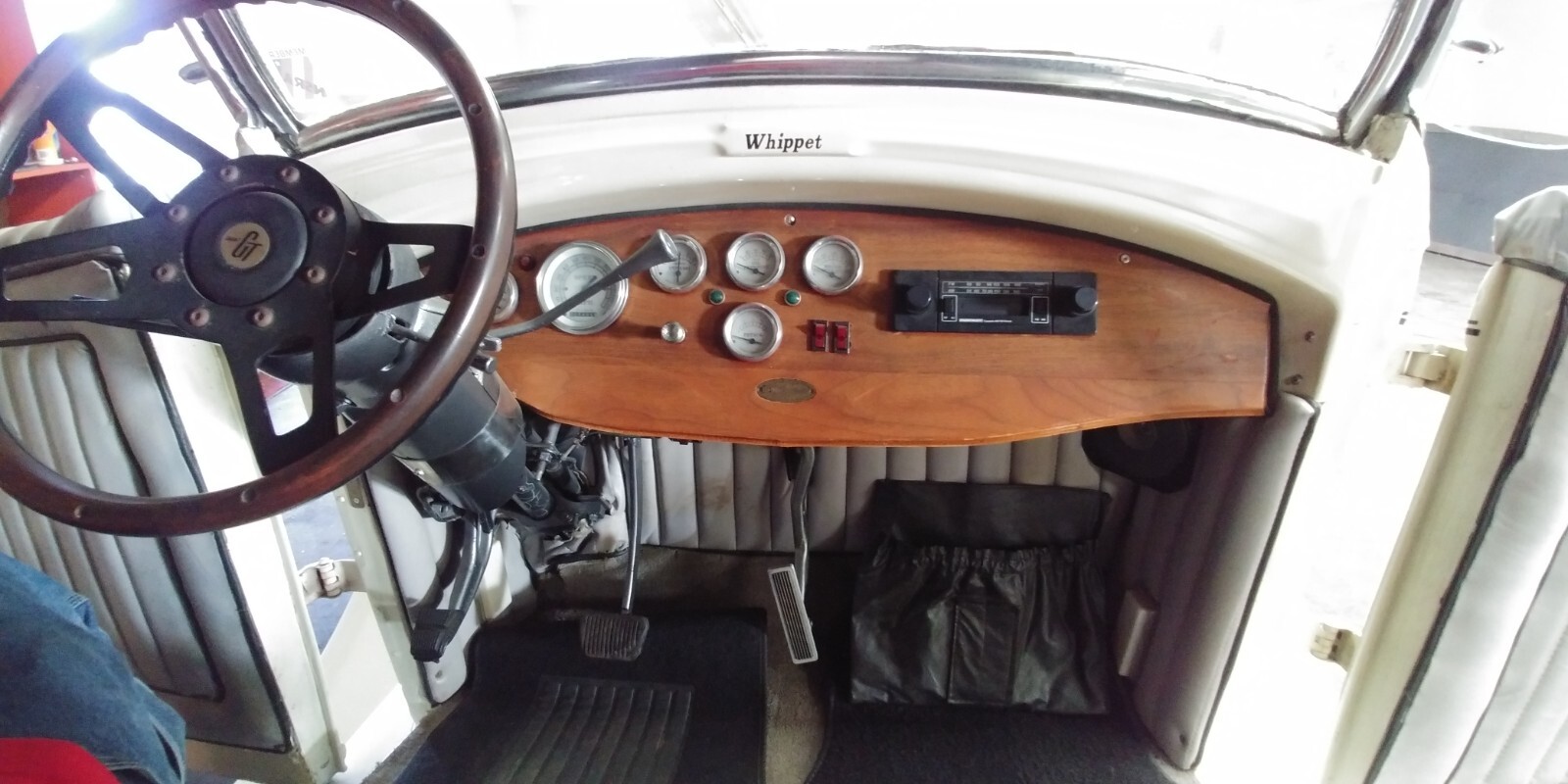Willys-1925-Convertible-10