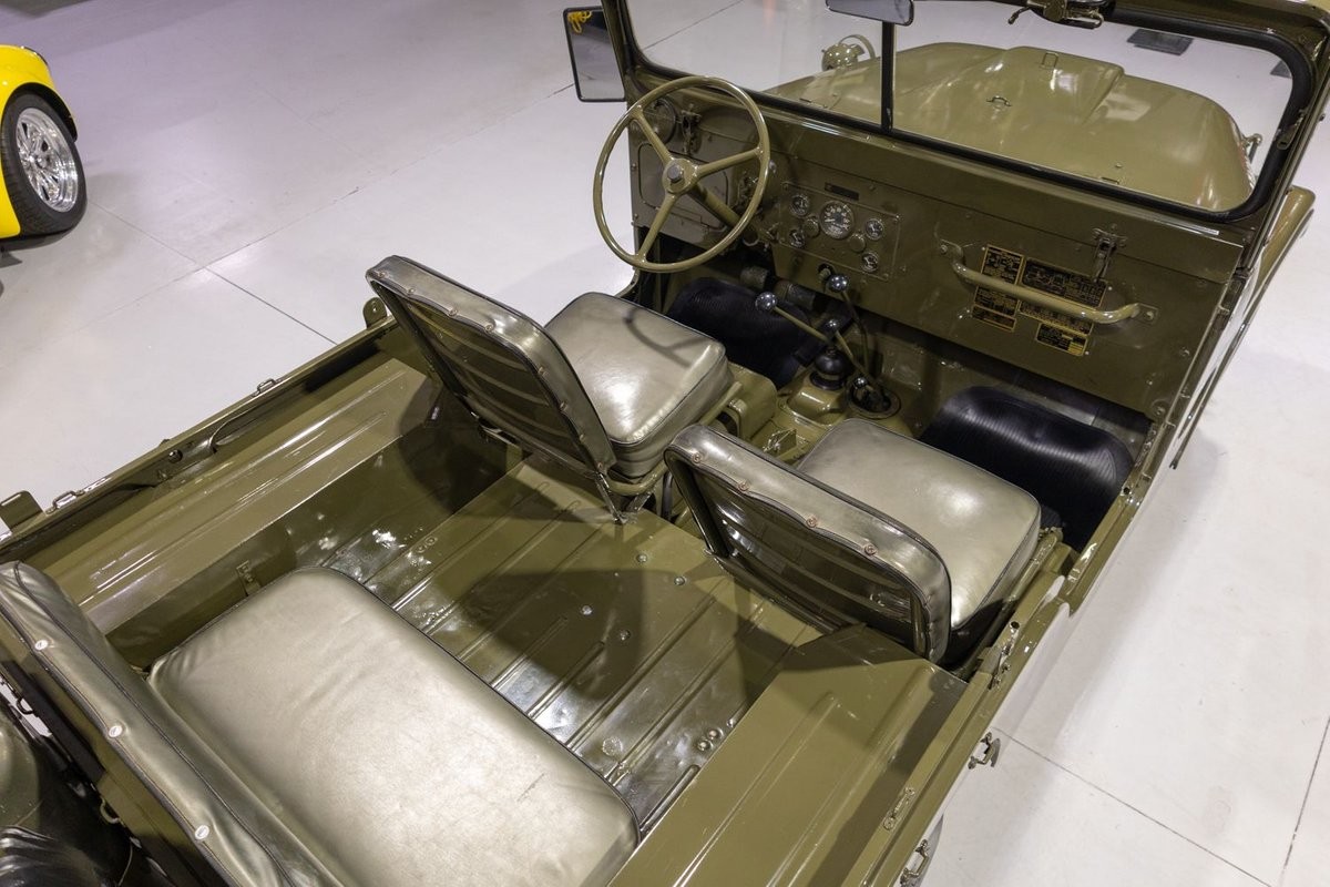 Willys-1955-Jeep-1