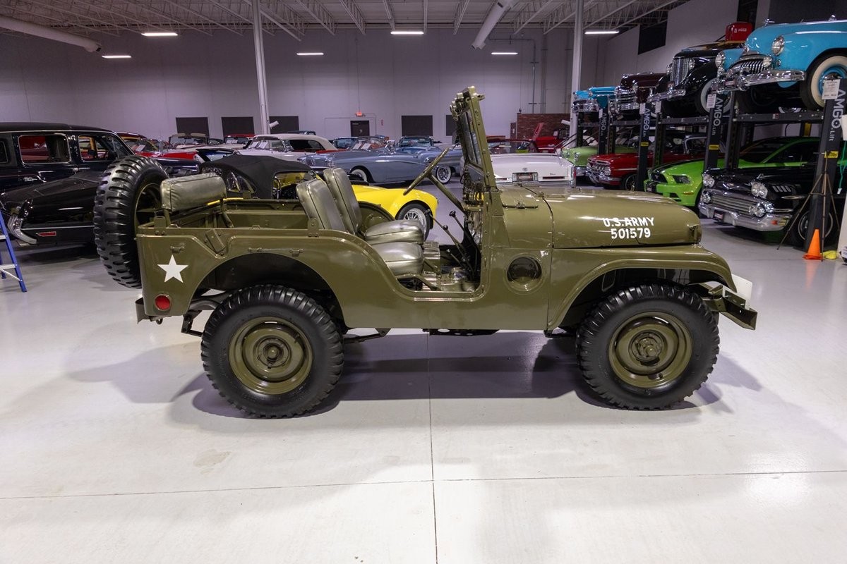 Willys-1955-Jeep-17