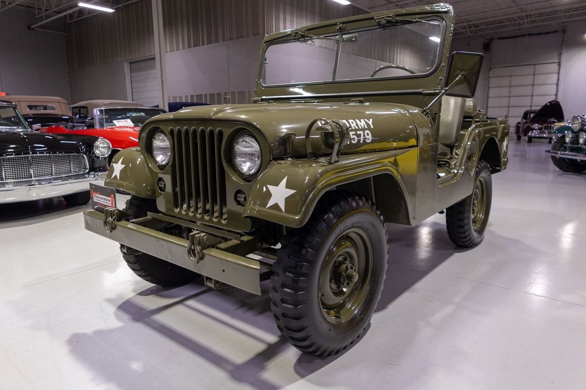 Willys-1955-Jeep-30