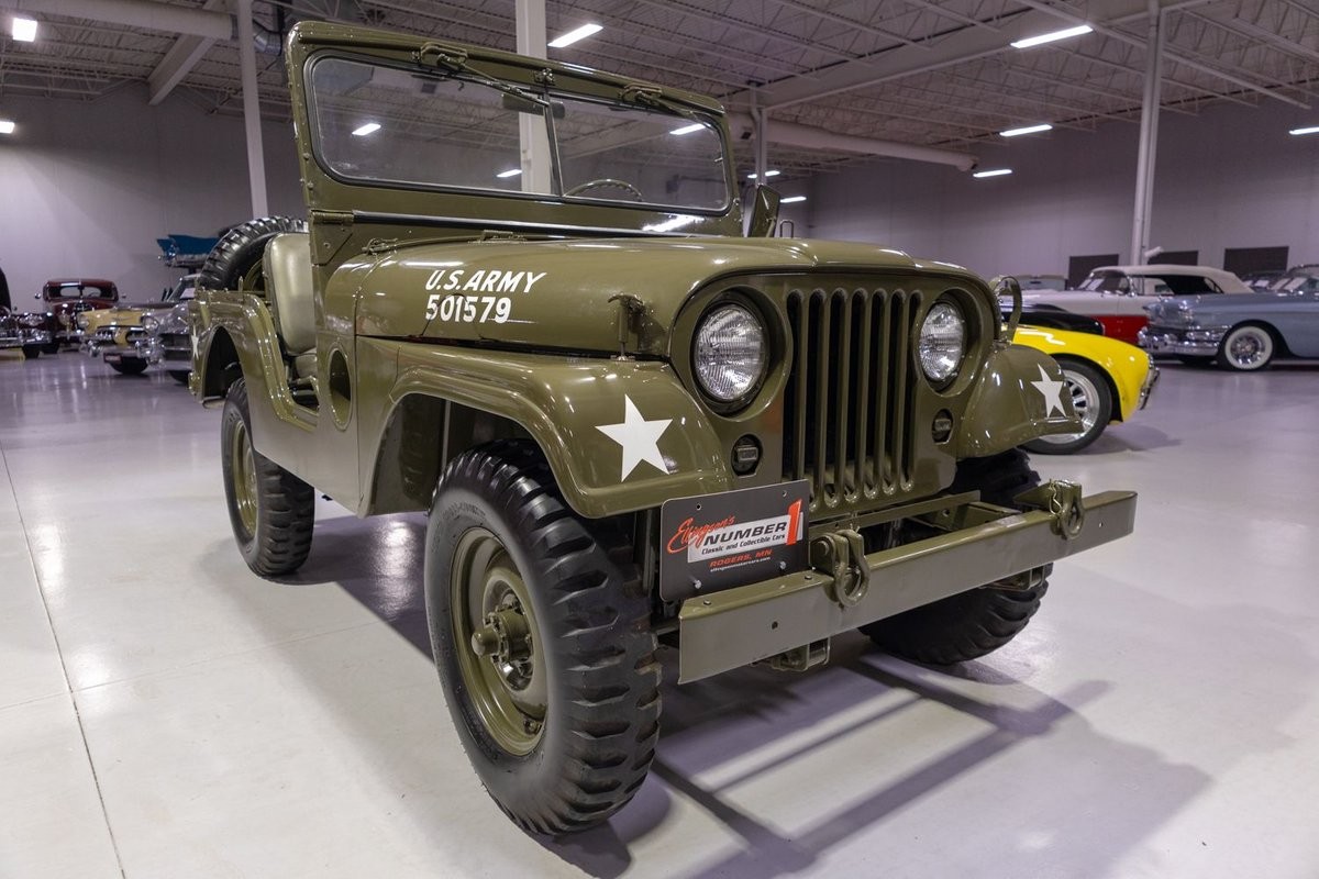 Willys-1955-Jeep-32