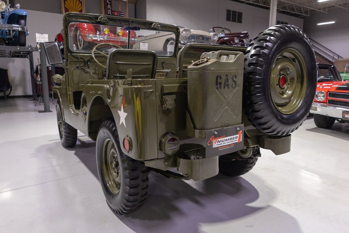 Willys-1955-Jeep-37