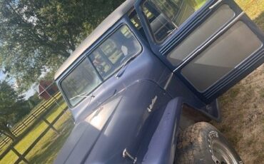 Willys-1960-Wagon-3