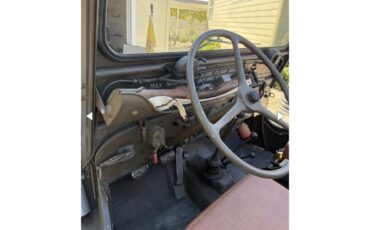 Willys-38-1952-Green-Green-24