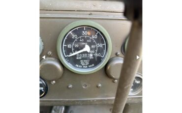 Willys-38-1952-Green-Green-28