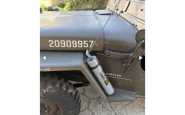 Willys-38-1952-Green-Green