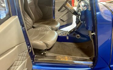 Willys-Coupe-1933-American-Muscle-Car-17