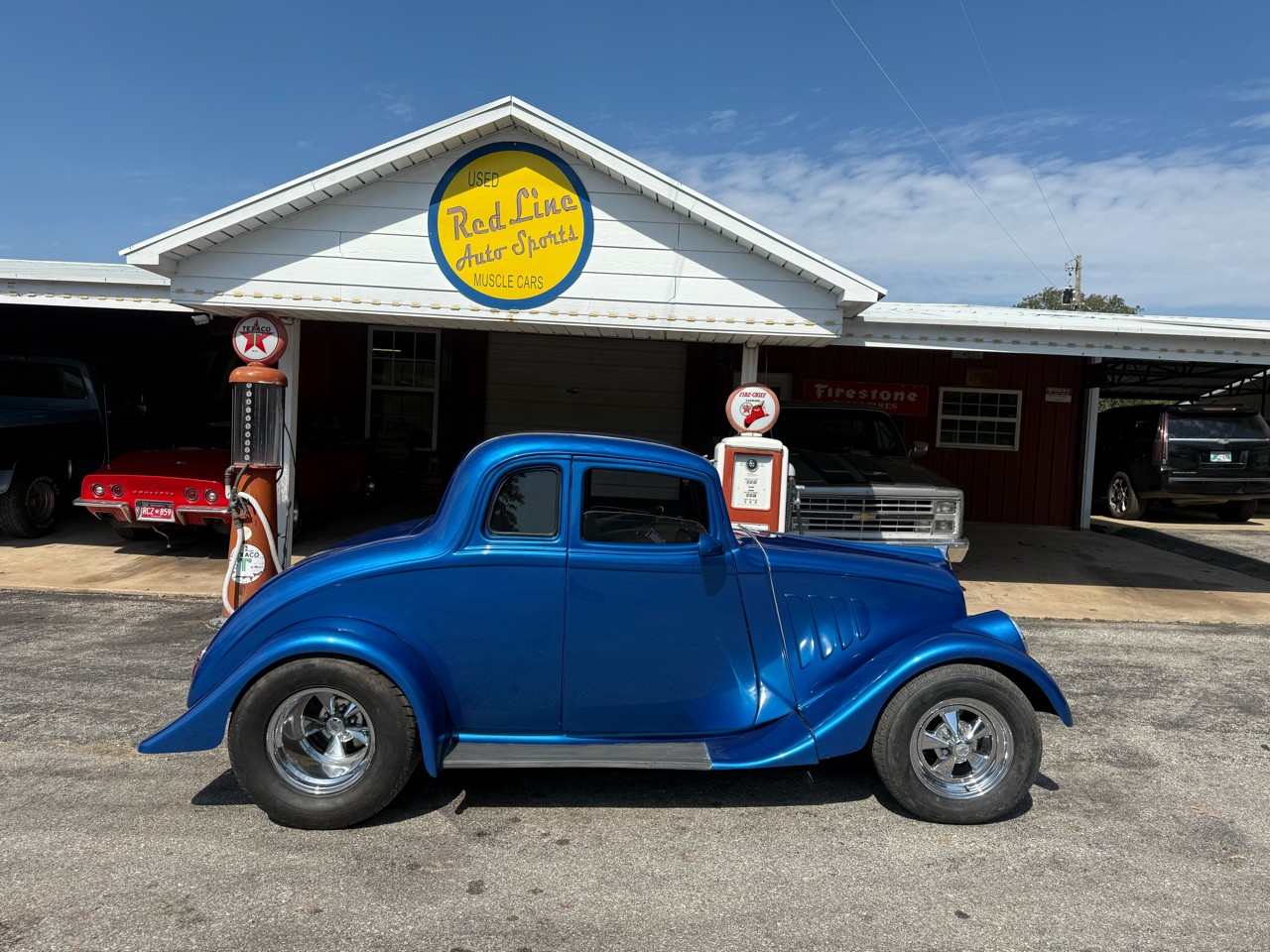 Willys-Coupe-1933-American-Muscle-Car-3