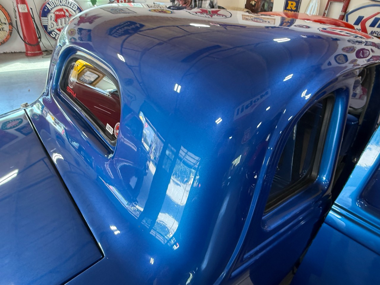 Willys-Coupe-1933-American-Muscle-Car-31