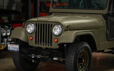 Willys-Jeep-1955-8