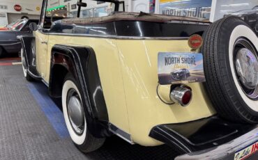 Willys-Jeepster-1950-17