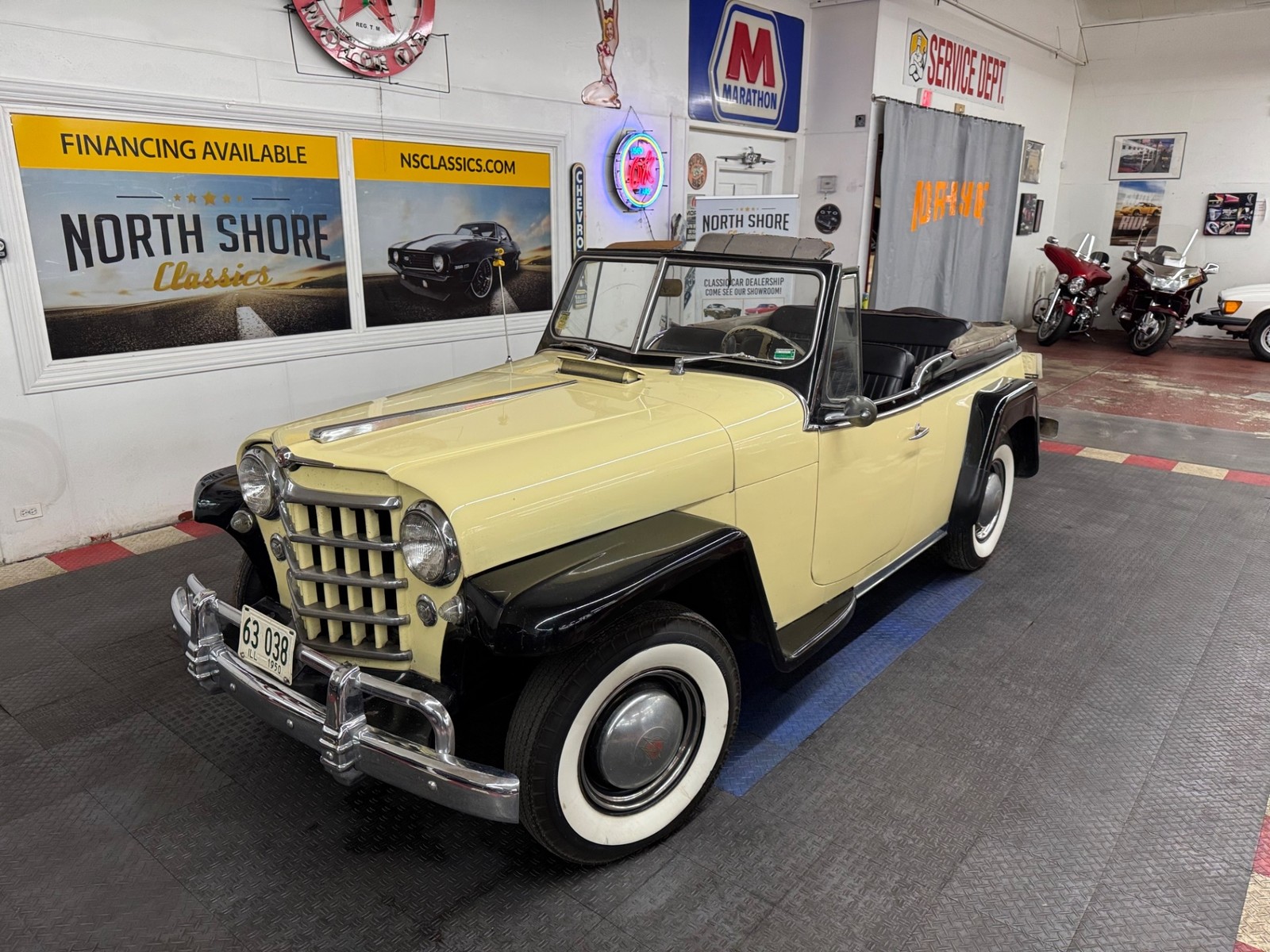 Willys-Jeepster-1950