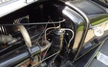 Willys-Knight-1929-9