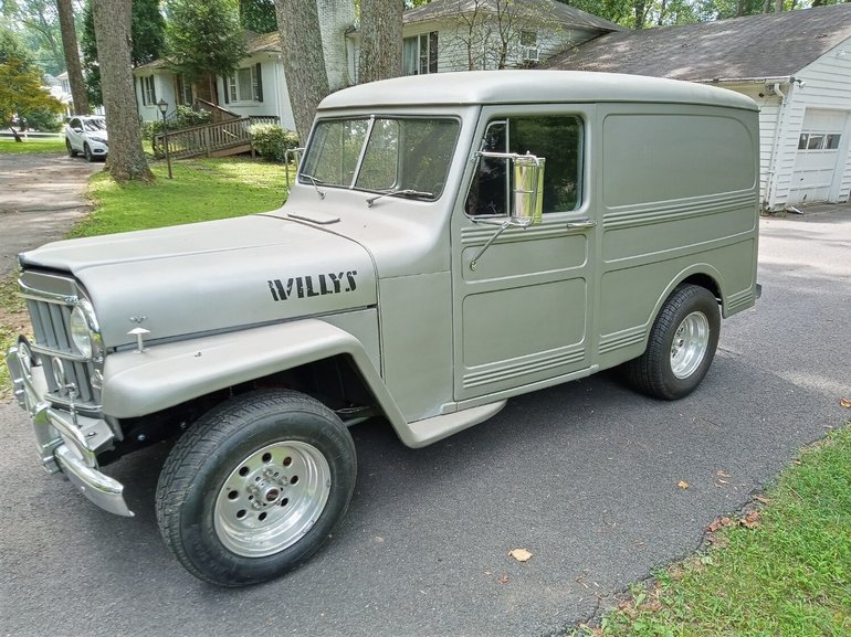 Willys-Utility-wagon-1955-Flat-Gray-Gray