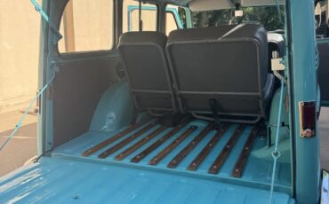 Willys-Utility-wagon-1960-2