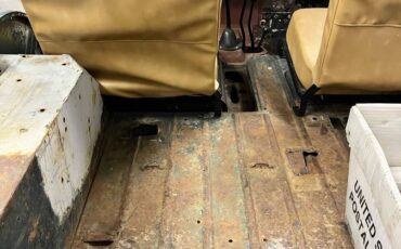 Willys-jeep-1951-green-5