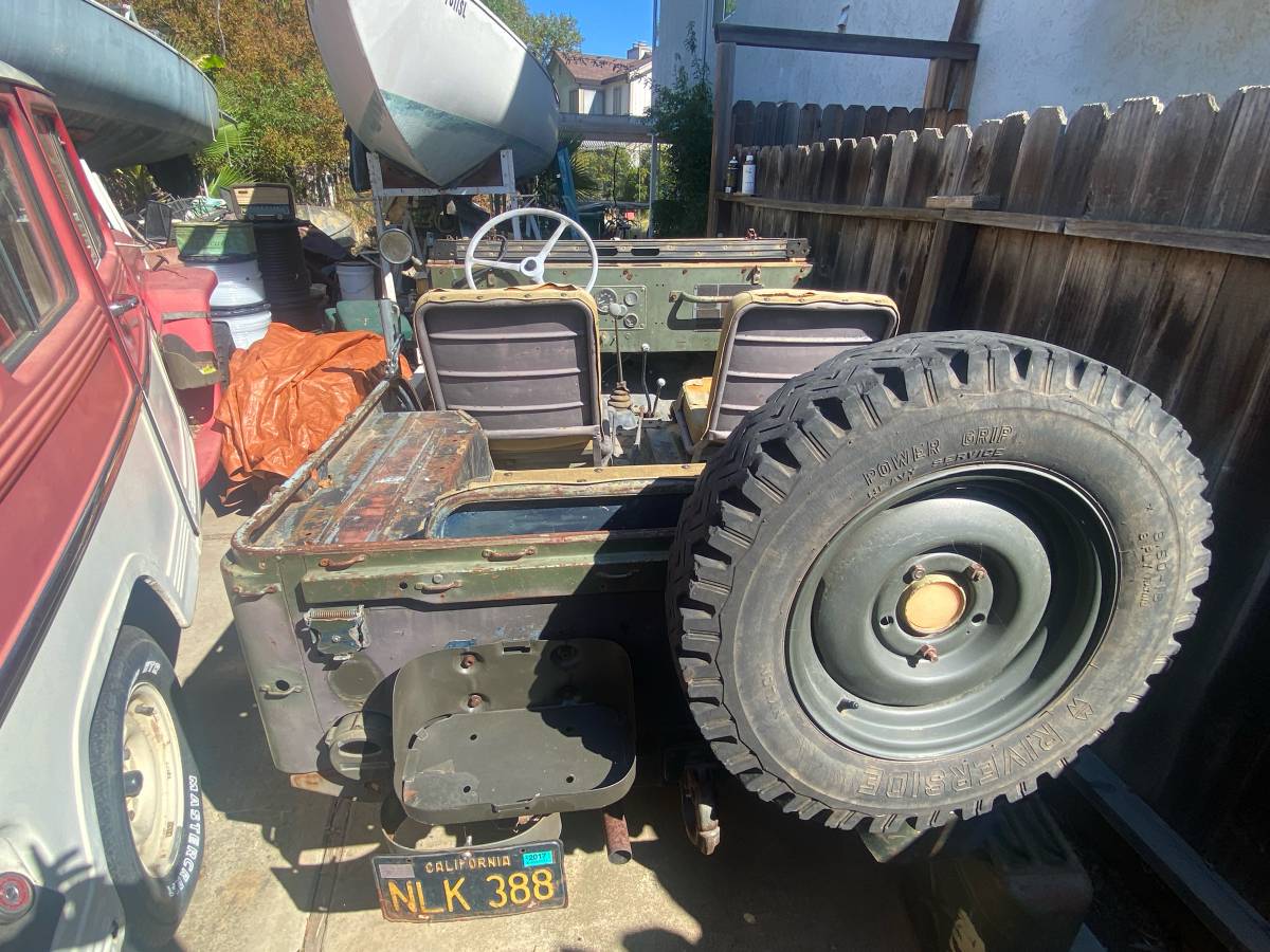 Willys-jeep-1953-green-4