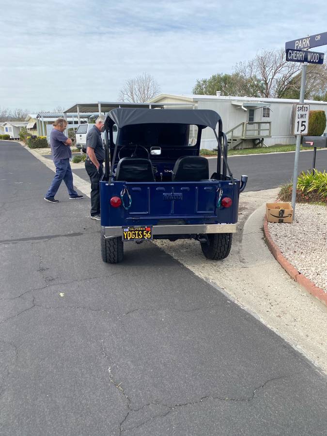 Willys-jeep-1956-blue-3