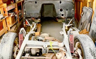 Willys-jeep-1957-7