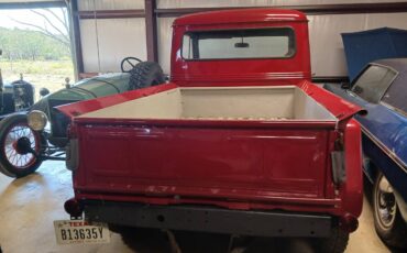 Willys-jeep-1960-red-1