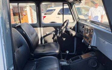 Willys-jeep-overland-wagon-1962-grey-3