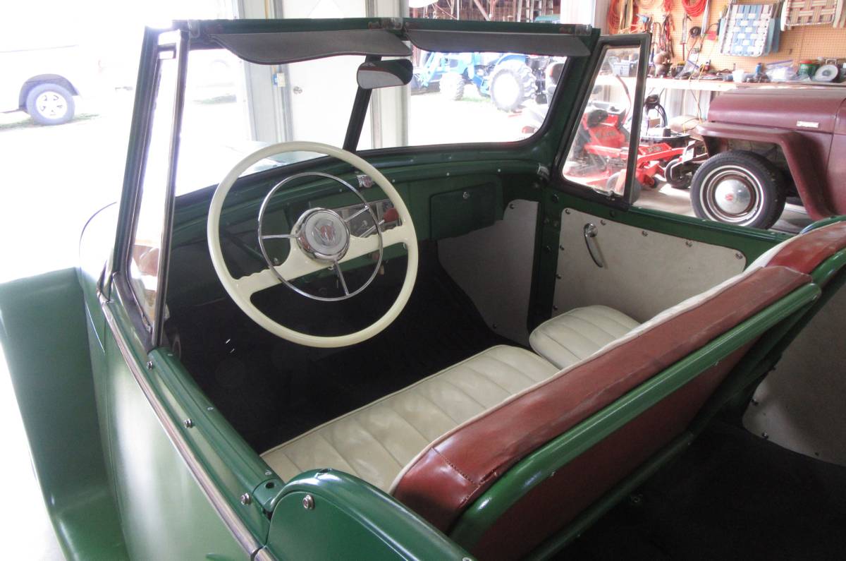 Willys-jeepster-1950-green-2