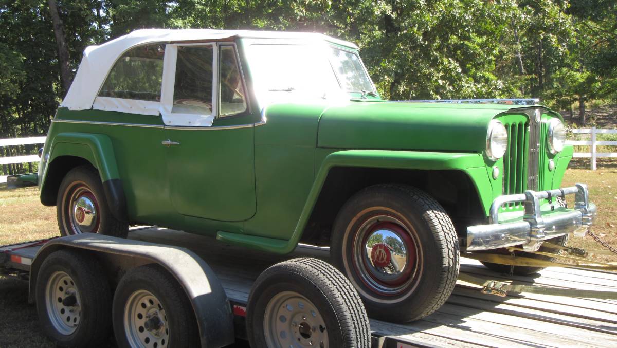 Willys-jeepster-1950-green-5