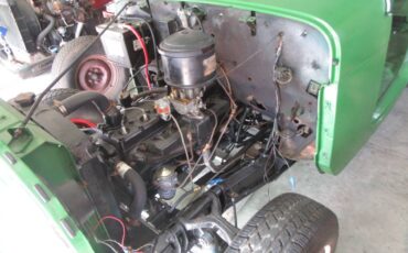 Willys-jeepster-1950-green-6