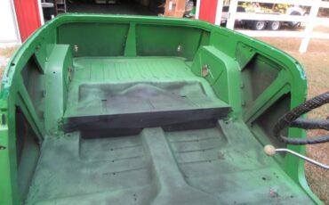Willys-jeepster-1950-green-7