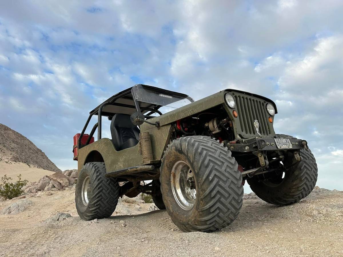 Willys-mb-1944-green-4