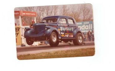 Willys-overland-1939-22