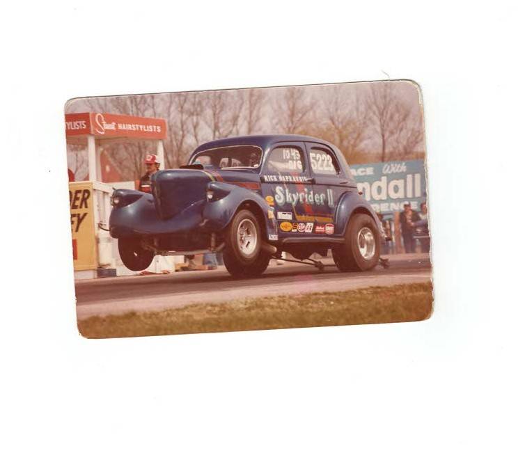 Willys-overland-1939-22