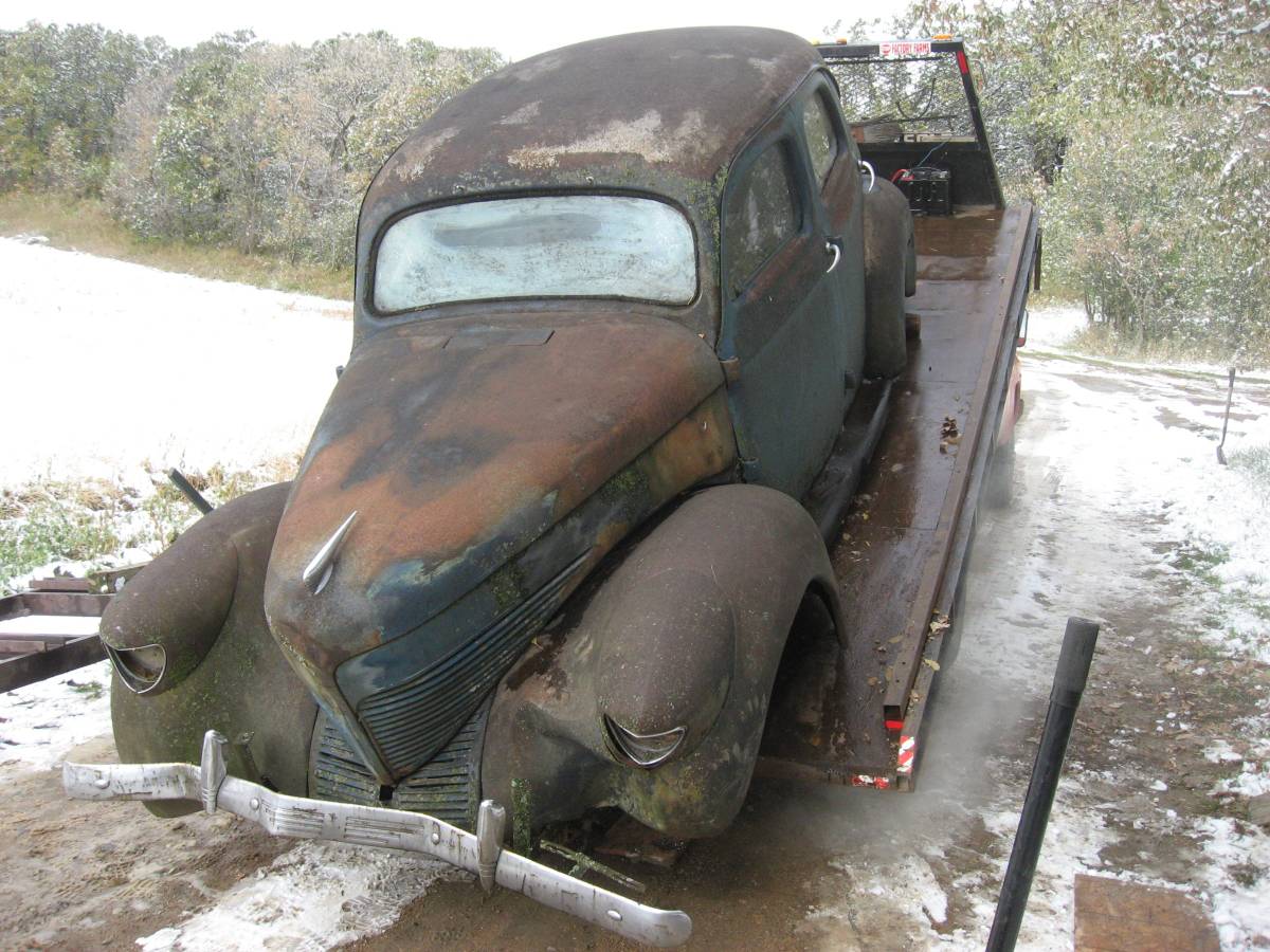 Willys-overland-1939-5
