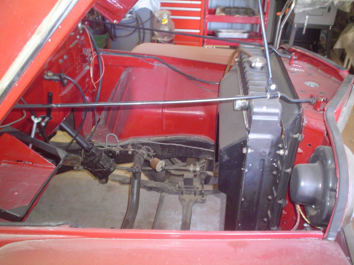 Willys-station-wagon-1954-red-9
