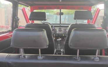 Willys-wagon-1954-red-16