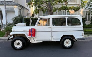 Willys-wagon-1962-white-21