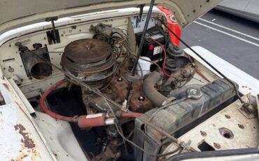 Willys-wagon-1962-white-8