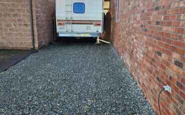 Winnebago-1981-white-4