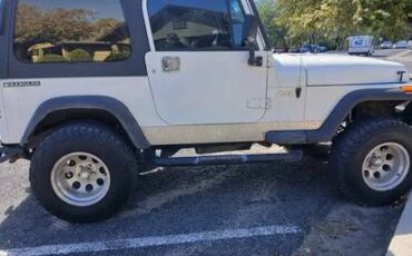 Wrangler-1989-white-3