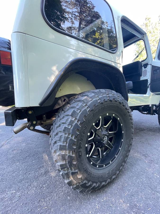 Wrangler-yj-1991-white-1