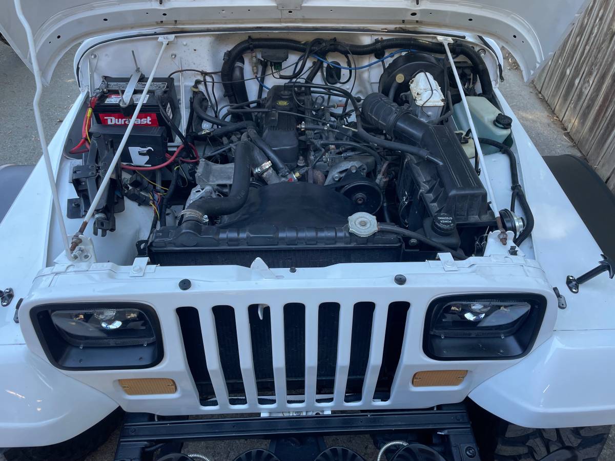 Wrangler-yj-1991-white-8