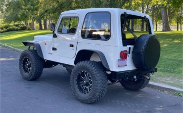 Wrangler-yj-1991-white-9