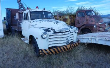 Wrecker-1951-white-2
