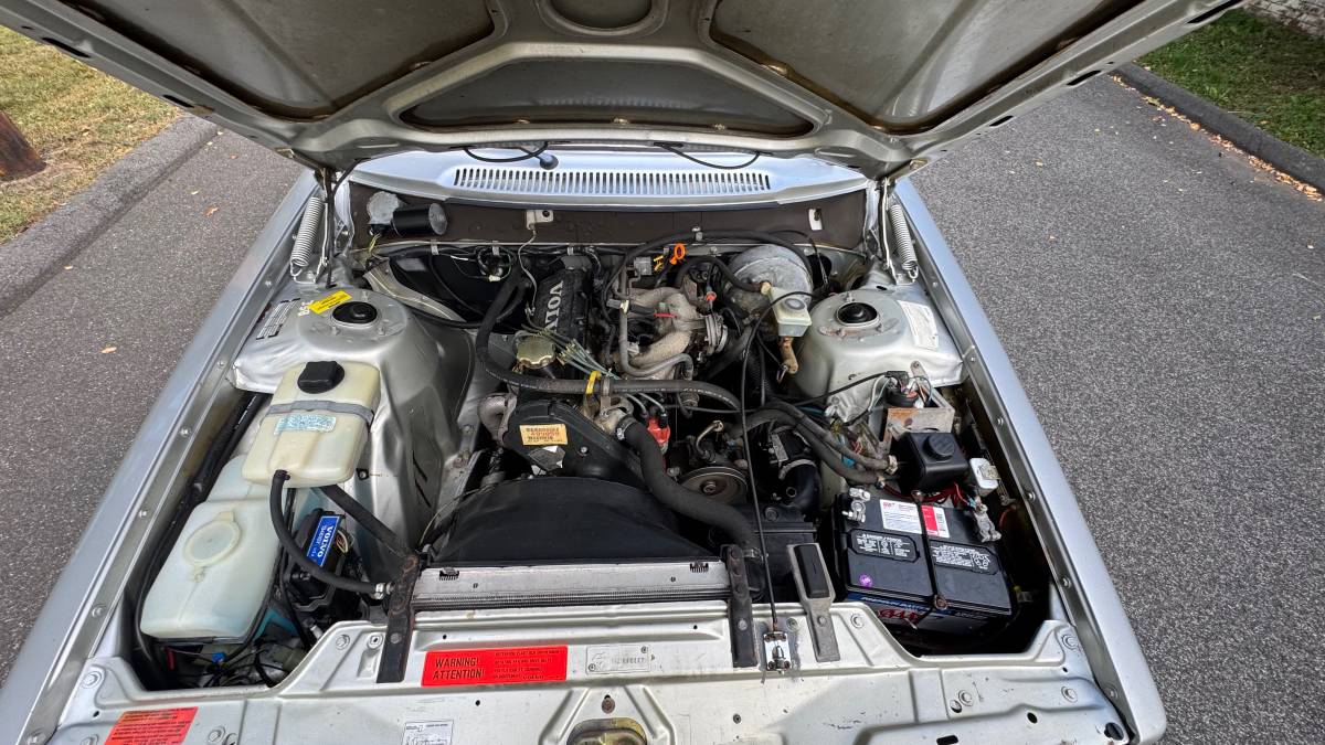 Yv1ax8858f3634432-1985-5
