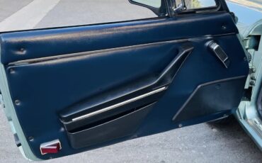 Alfa-romeo-Spider-1984-14