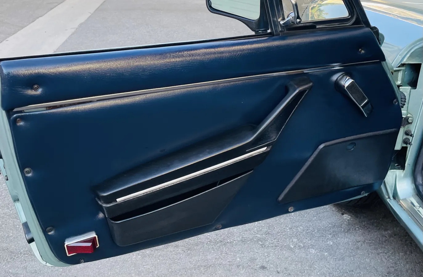 Alfa-romeo-Spider-1984-14