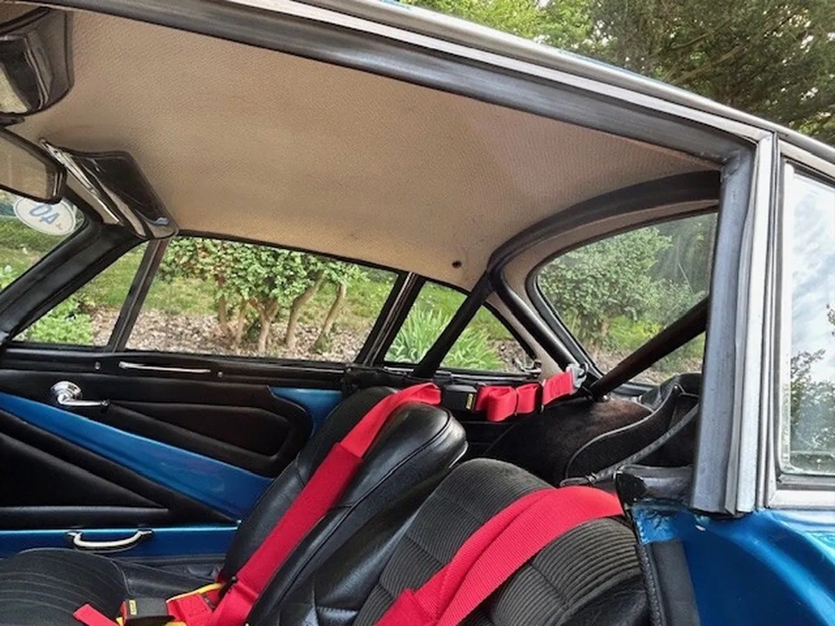 Alpine-A110-1971-Blue-Black-16