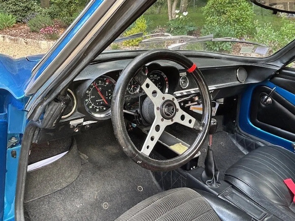 Alpine-A110-1971-Blue-Black-19