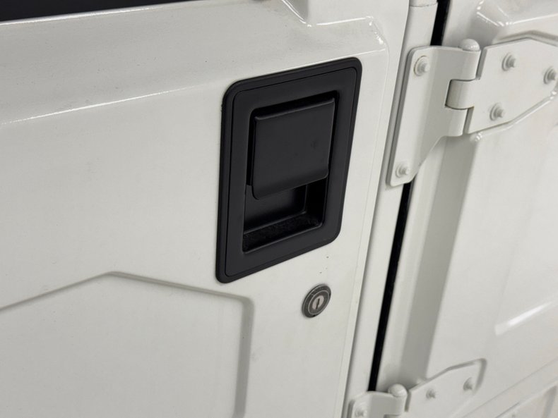 Am-general-Hummer-1995-White-Tan-27